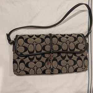 Small Coach shoulder bag